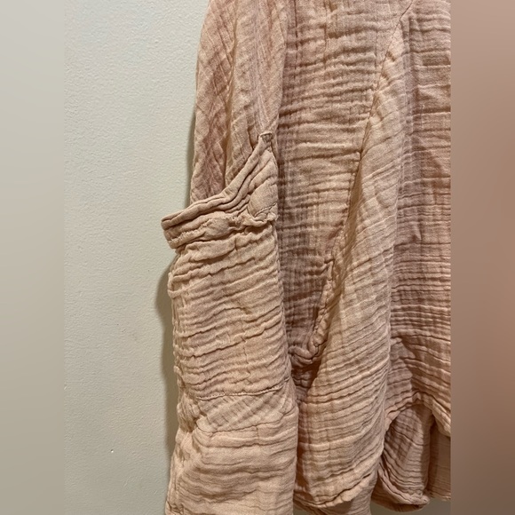 Free People Light Blush Pink Babydoll Flowy Dress Shirt Top - women’s size small - Picture 8 of 8